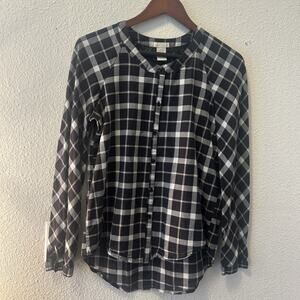 Love On Tap Gingham Print Top Women’s Size Medium Lace Long Sleeve